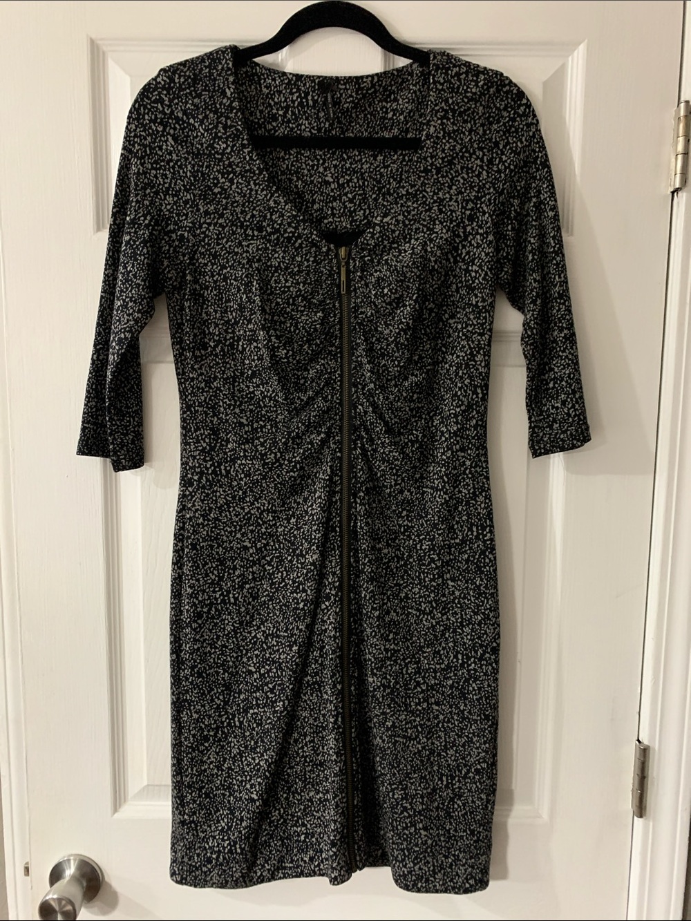 Lapis Black & White Speckled Zip-Front Long Sleeve Dress
